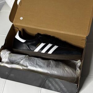 Adidas Samba Black White Sneakers NWT